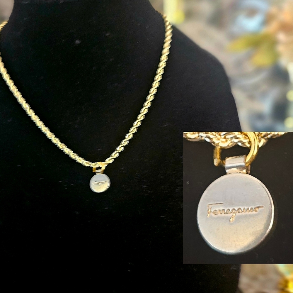 Ferragamo Charm●Necklace
